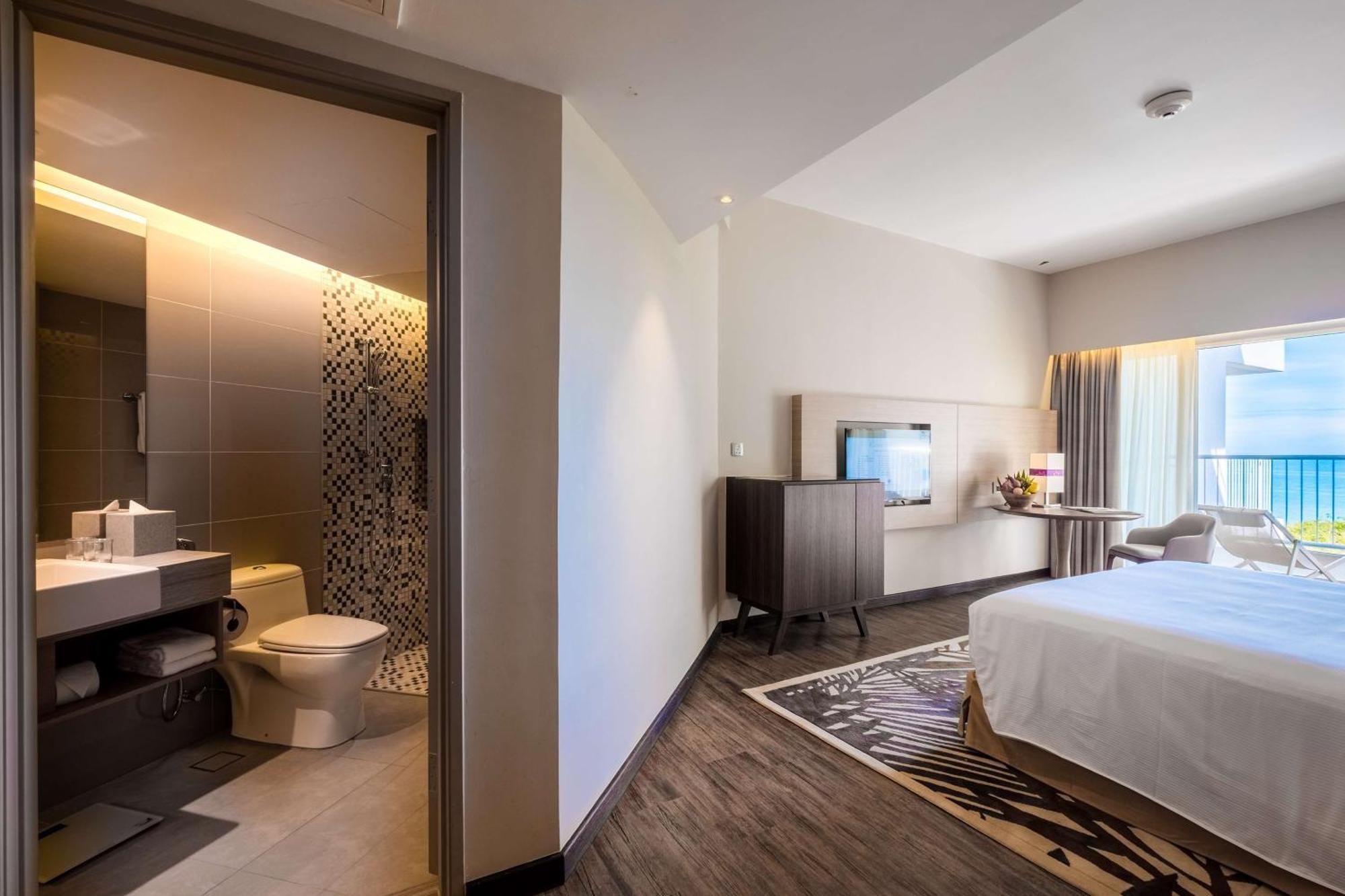 Doubletree Resort By Hilton Hotel Penang Batu Ferringhi Zewnętrze zdjęcie